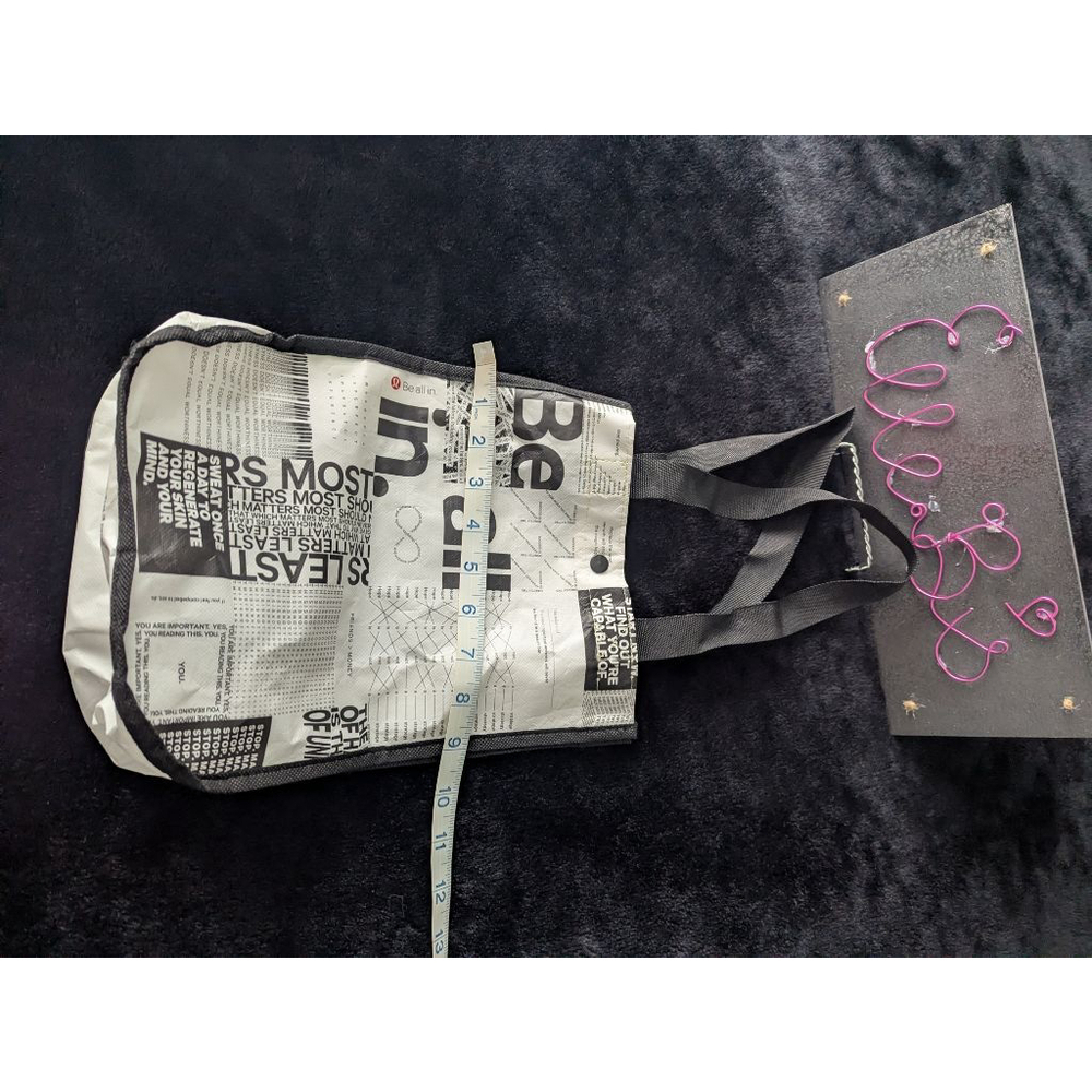 UC Lululemon Black WhiteSmall Bag